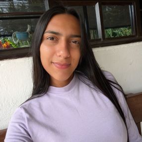 Alexandra, Niñera en Ocaña