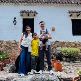 Liliana, Familia en Cota