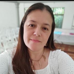 Angélica, Niñera en La Estrella