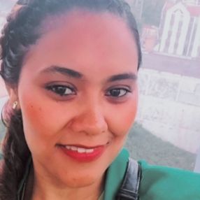 Kenelys, Niñera en Pereira