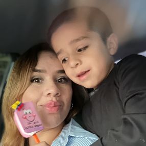 Johana, Familia en Bogotá