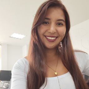 LUZ CLARITA, Niñera en Tunja