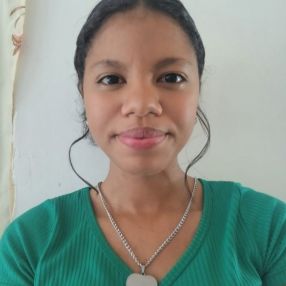 Milagros, Niñera en Puerto Colombia