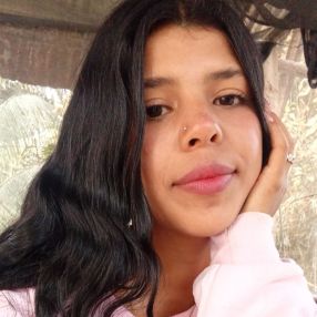 Jeidy, Niñera en Silvania