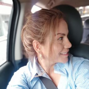 Maria, Niñera en Manizales