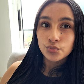 Karoll, Niñera en Cota