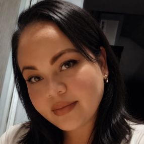 Yesenia, Niñera en Medellín