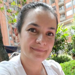 Luz, Niñera en Bogotá