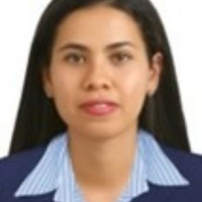 Yineth, Niñera en La Dorada