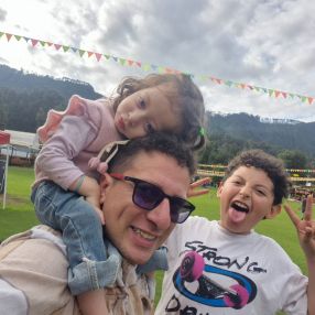 Sergio Andrés Gugliesi Rodríguez, Familia en Zipaquirá