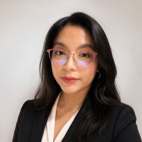 Angella, Niñera en Lima
