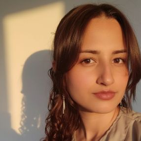 Yesica, Niñera en Bello