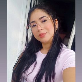 Stefani, Niñera en Jamundí