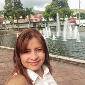 Yidnery, Babysitter in Armenia