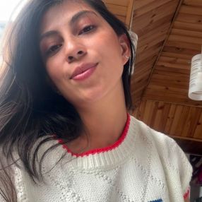 Angie Nathaly, Niñera en Valencia