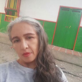 Francia, Niñera en Garzón