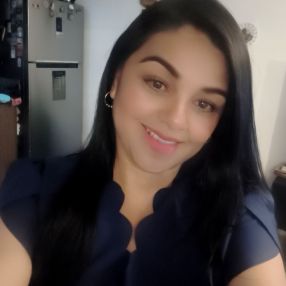 PAOLA, Niñera en Chía