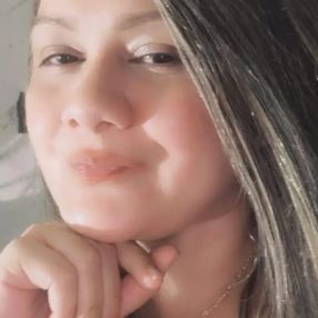 María pascualina, Niñera en Itagüi