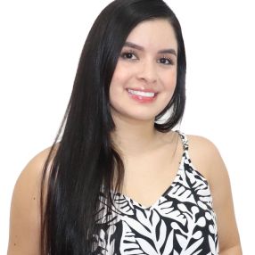 Maria Paulina, Niñera en Medellín