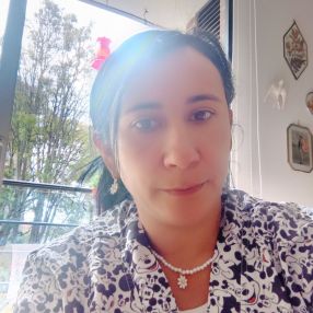 Zoraida, Niñera en Bogotá