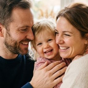 Contratacion, Familia en Cota