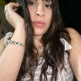 Maikellys, Niñera en Los Patios