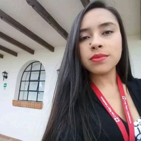 Anyi Daniela, Niñera en Valencia