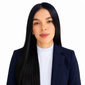 Manuela, Niñera en Medellín