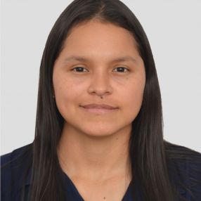 Esmeralda, Babysitter in Mosquera