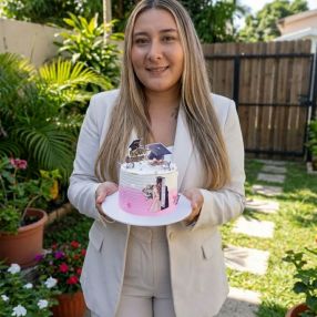 DIANA ZHARICK, Niñera en Hato Corozal