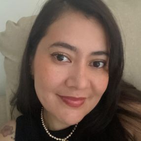 Marly Jineth, Niñera en Bello