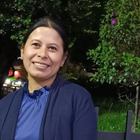 Adriana, Niñera en Bogotá