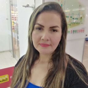 Ana, Niñera en Piedecuesta