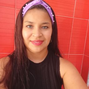 Yurin, Babysitter in Ibagué