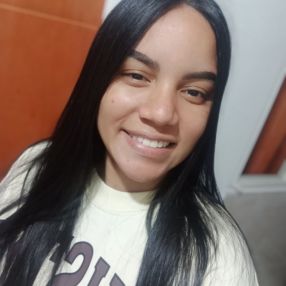 Betzabeth, Niñera en Manizales