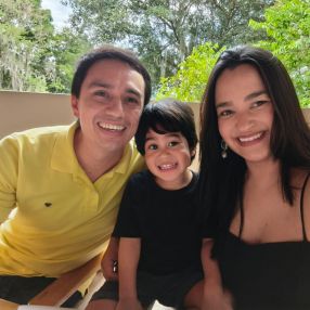 Natalia Ximena, Family in Floridablanca