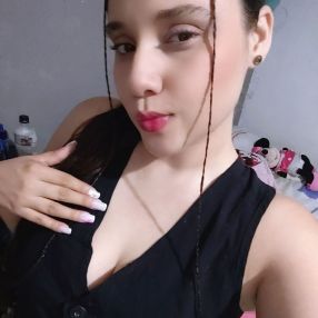 Xiomara, Niñera en Palmira