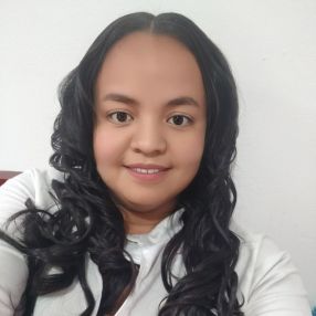 Gregoria Andrea, Babysitter in Bogotá