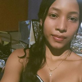 Daniela, Niñera en La Ceja