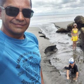 Alex, Familia en Pasto
