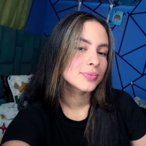 Saray, Niñera en Dosquebradas