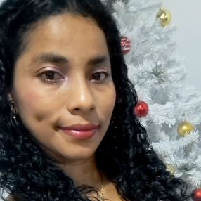 Luzdaris, Niñera en Barrancabermeja