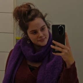 Viola, Babysitter in Werne