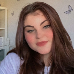 Angelina, Babysitter in Frankenthal