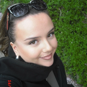 Arona, Babysitter in Langenhagen