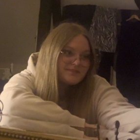 Mandy, Babysitter in Sarstedt
