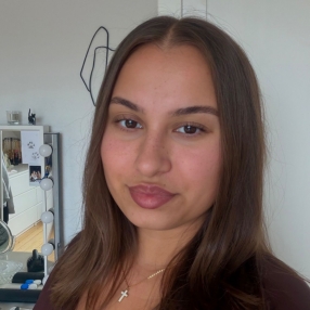 Julia, Babysitter in Mönchengladbach