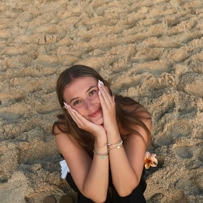 Nastasia, Babysitter in Schönefeld