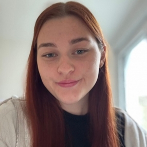 Alina, Babysitter in Emmendingen