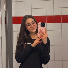 Rümeysa, Babysitter in Neckarsulm